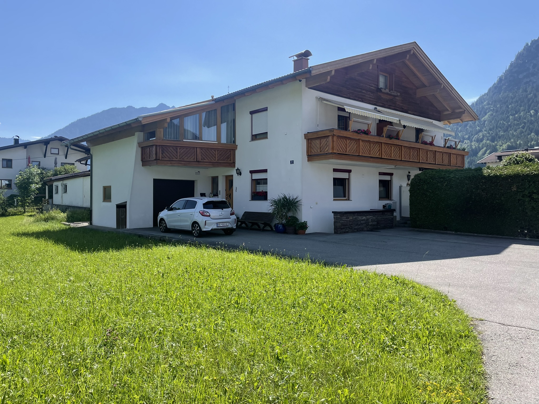 Aussenansicht Haus Tiefenbrunn